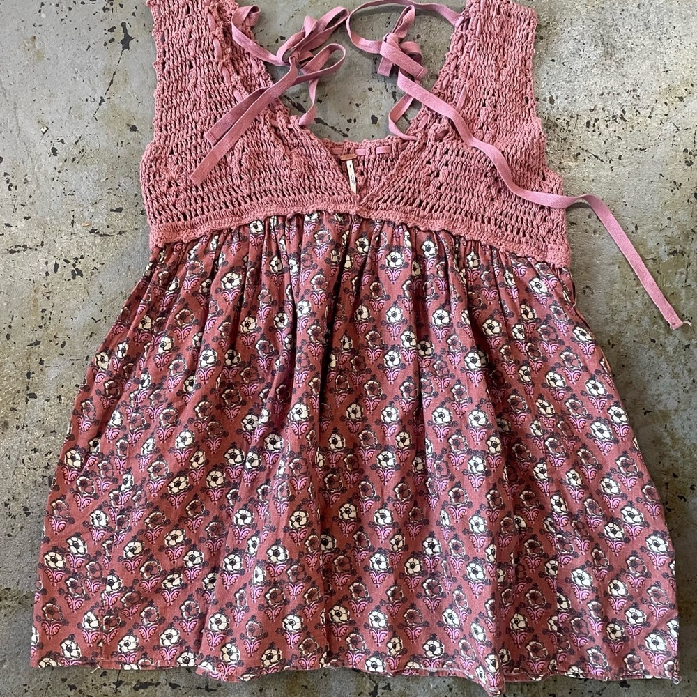 FREE PEOPLE Women's Honey Pie Babydoll Tunic with Floral Pattern Size Medium